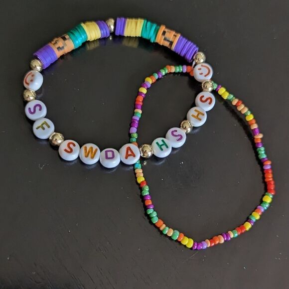 2 Taylor Swift Handmade Bracelets She's Fine She Wasn't Doing Anything B… - Picture 5 of 5